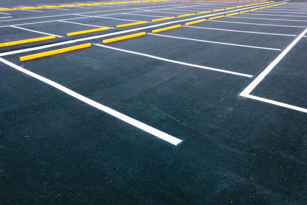 Asphalt Parking Lot Sealing in Novato