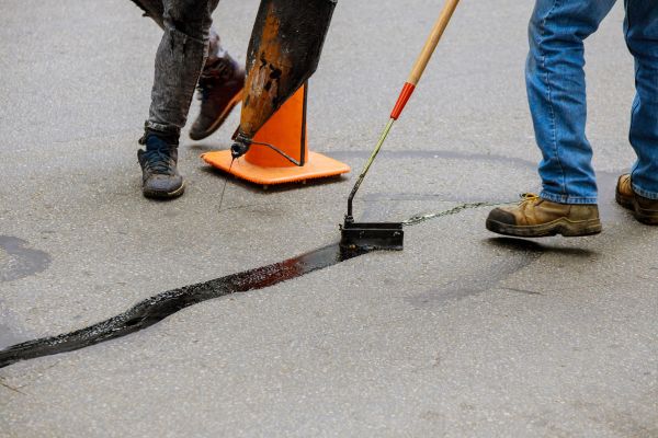 Parking Lot Crack Sealing in Novato