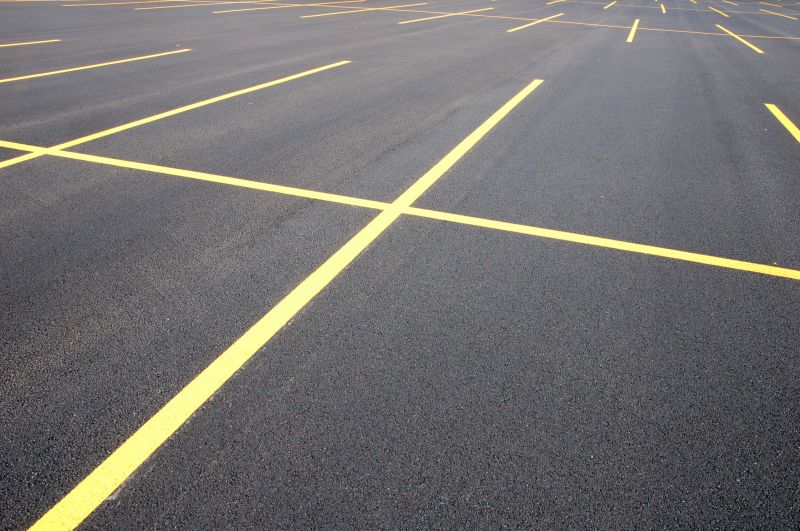 Sealings on Parking Lot Pavement